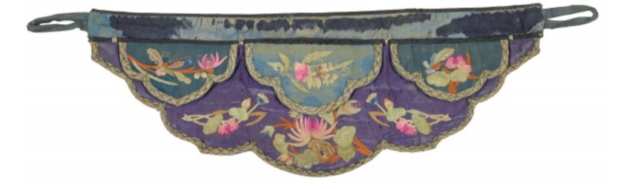 苗族缎面布底绣花钱袋