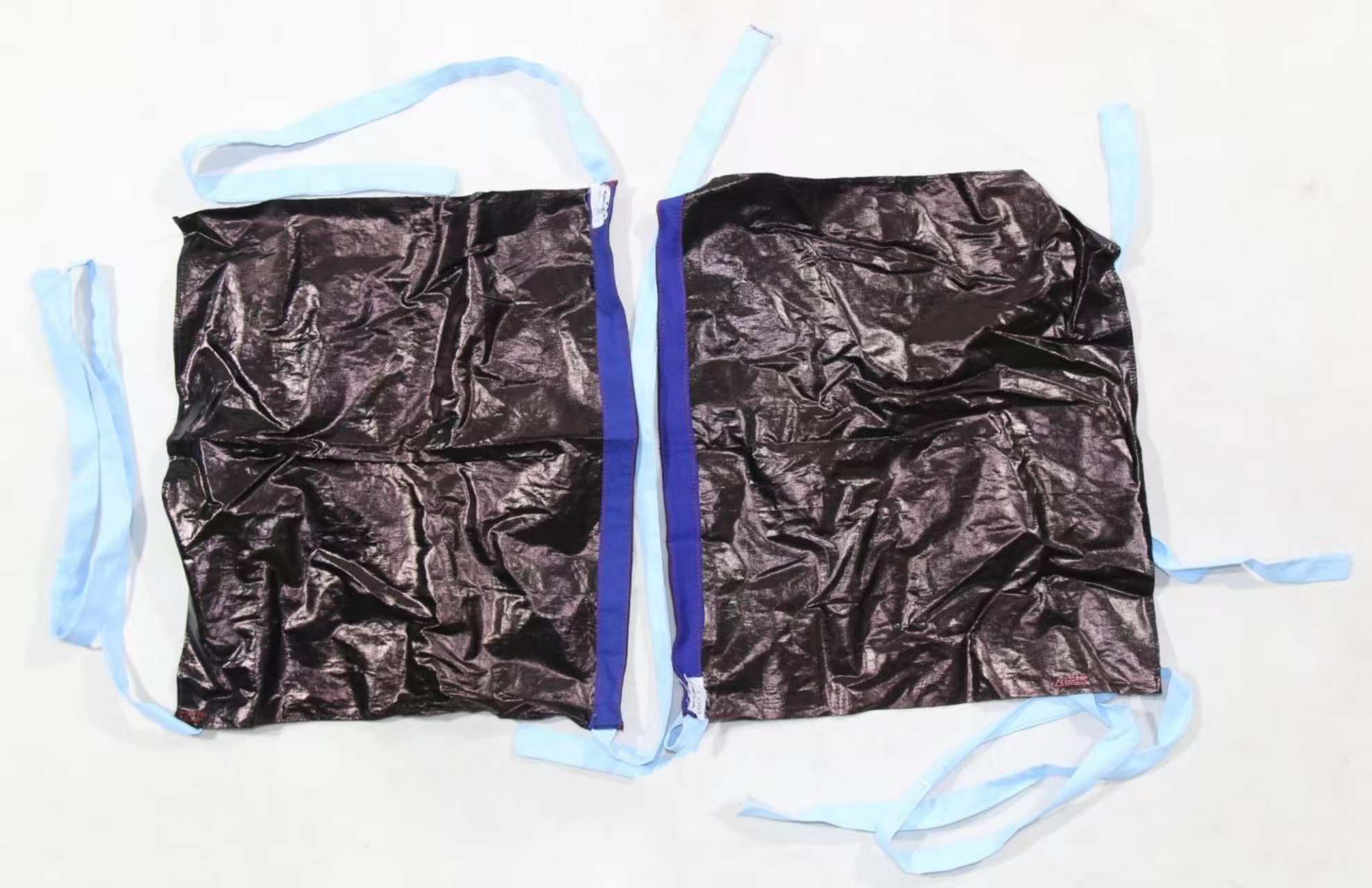 当代广西融水苗族亮布绑腿