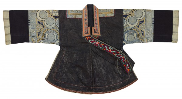 苗族亮布蜡染左衽女上衣