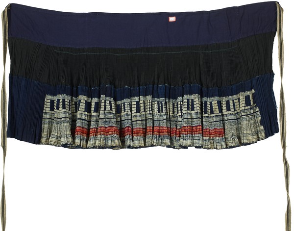 苗族黄平革家蜡染织花百褶裙