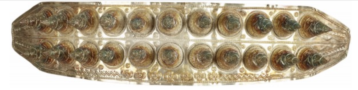 贵州榕江苗族银头围